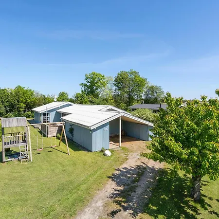 Holiday home Stunning In Juelsminde With Wifi